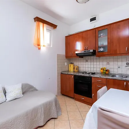 Apartment Antonija M Lopar